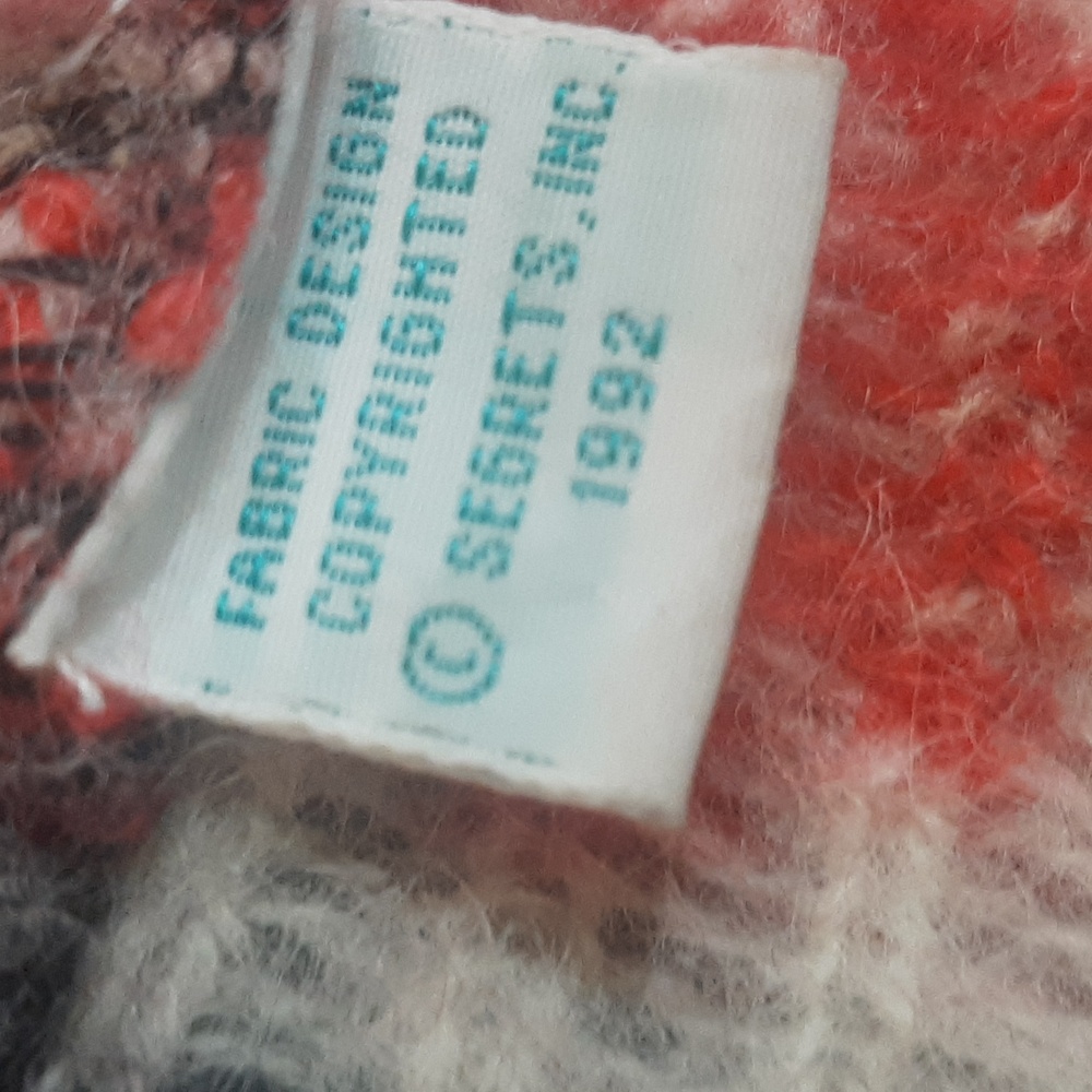 Colorful Patterned Cardigan - Picture 7 of 8